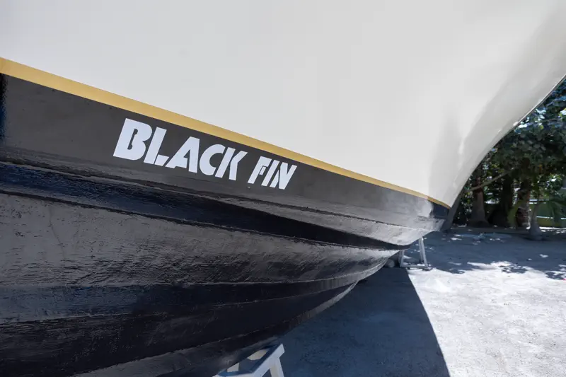 Blackfin hull branding